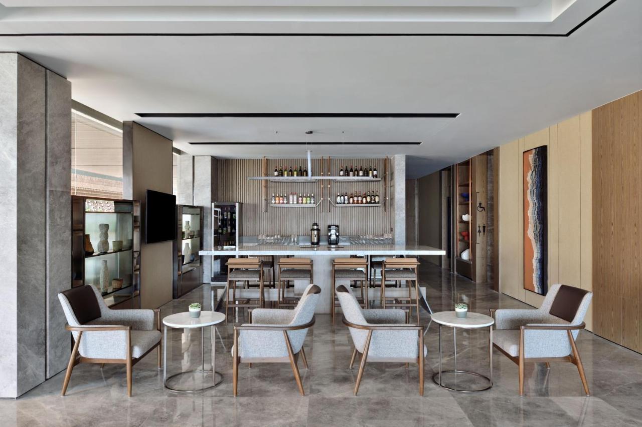 Marriott Executive Apartments Нави Мумбаи Экстерьер фото