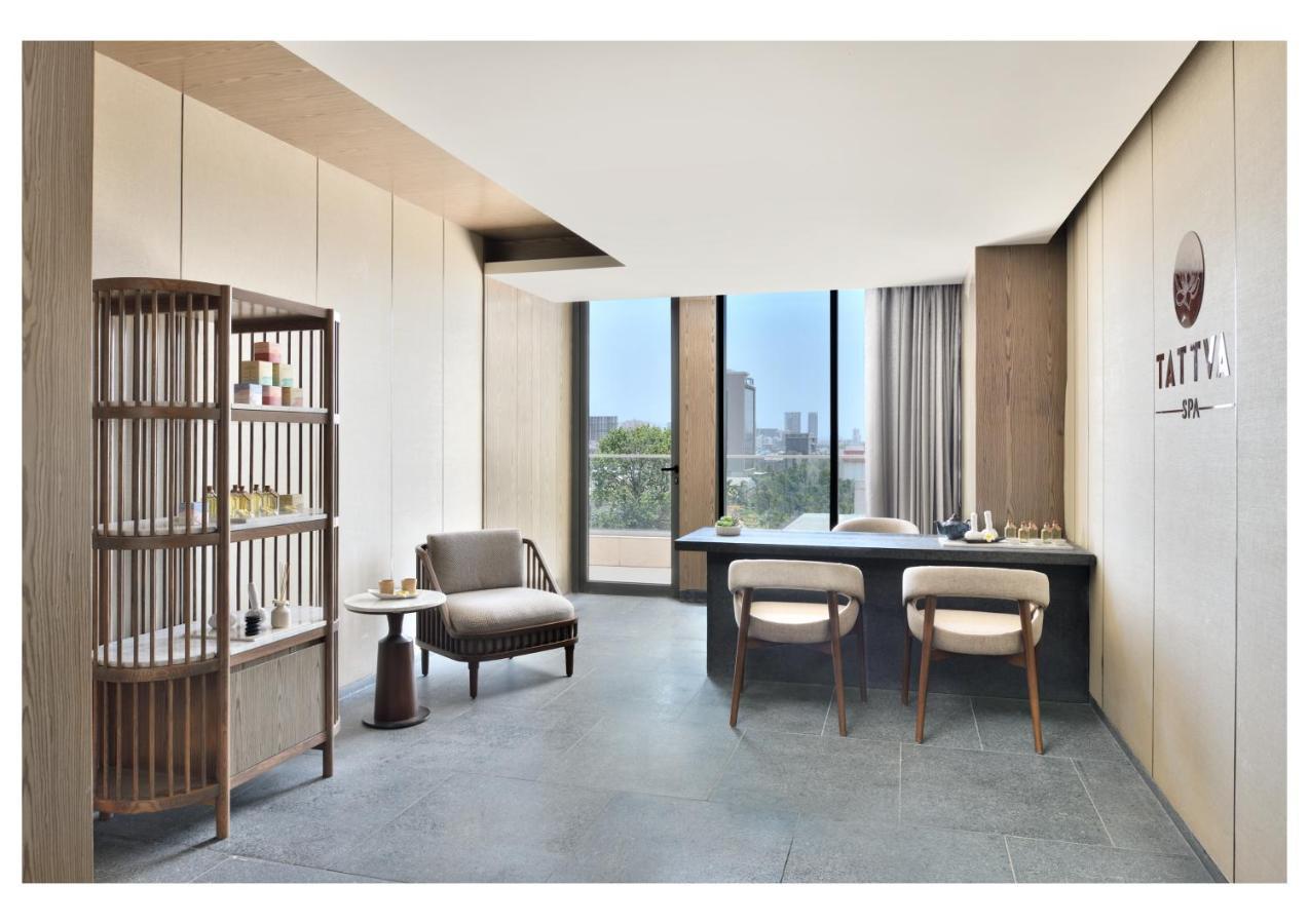 Marriott Executive Apartments Нави Мумбаи Экстерьер фото