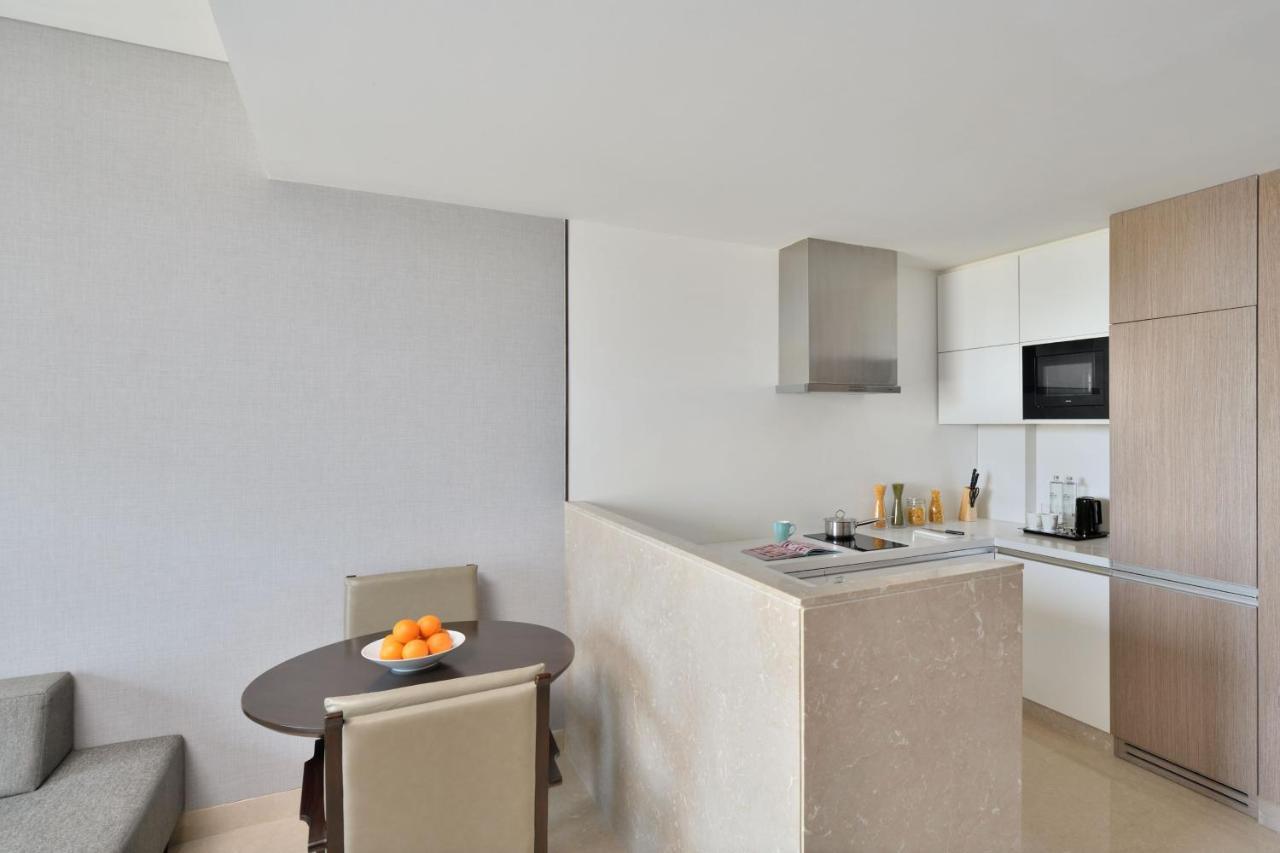 Marriott Executive Apartments Нави Мумбаи Экстерьер фото