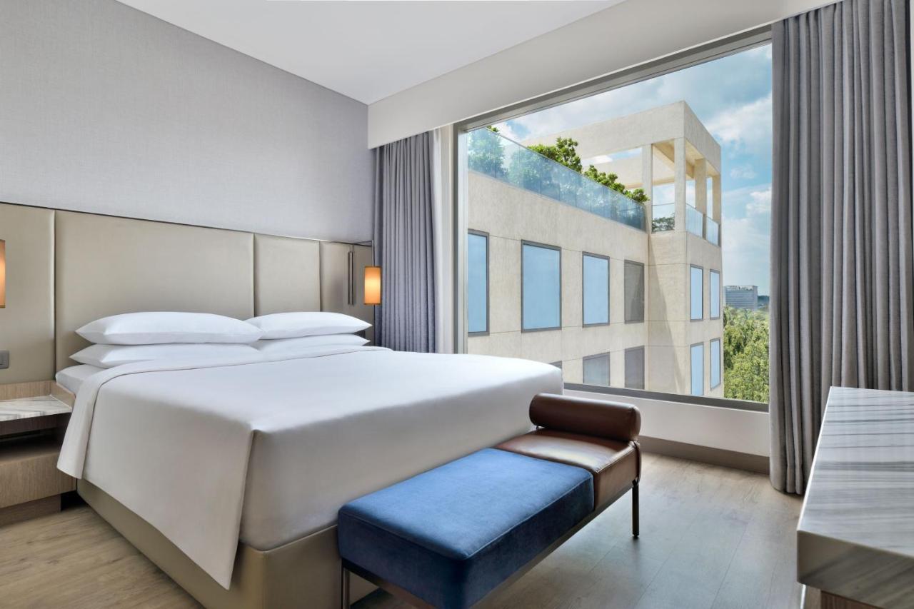 Marriott Executive Apartments Нави Мумбаи Экстерьер фото